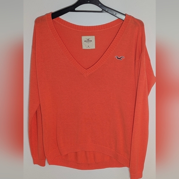 Hollister Sweaters - Hollister Women Orange V-Neck Sweater Long Sleeve Logo Hi-Low Size M EUC